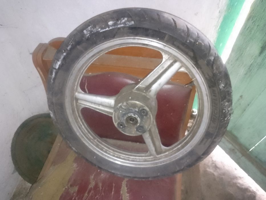 Продам колеса на мото