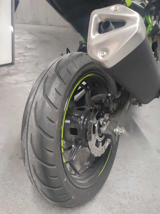 Kawasaki Z 125 naked