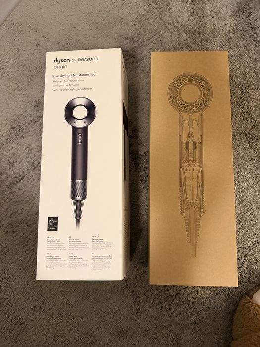 Karton do Dyson suszarki supersonic