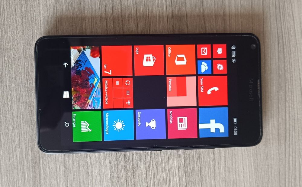 Telemóvel Microsoft Lumia 640 LTE
