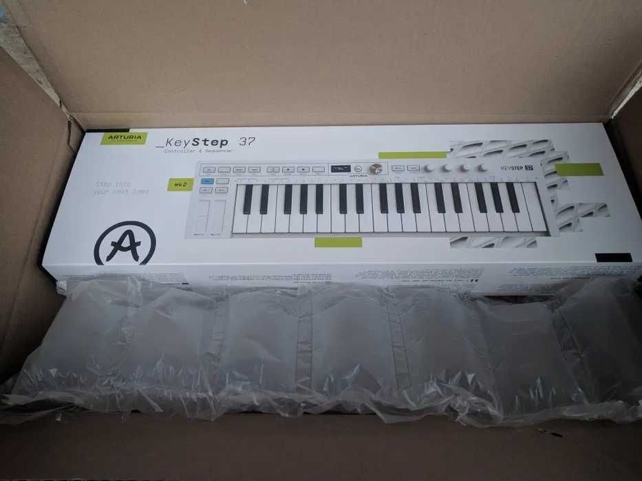 Arturia KeyStep 37 mk2 MIDI-клавіатура