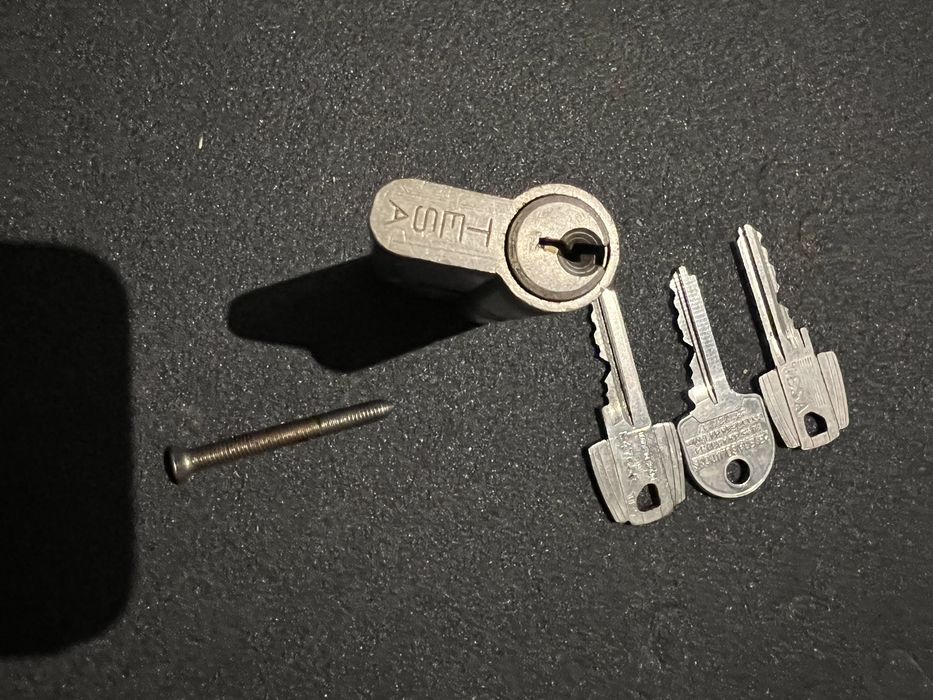 Door Lock64751071271427122