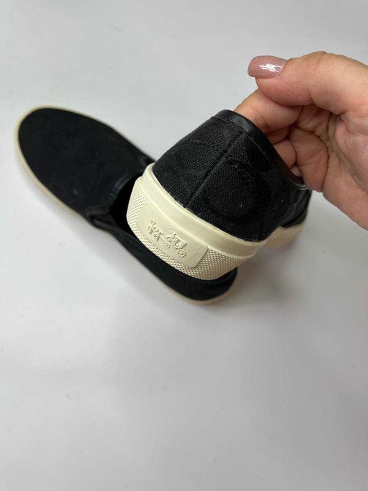 Новые слипоны Coach