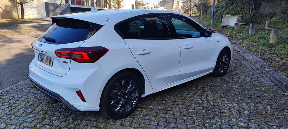 Ford Focus STline X MHEV 2024
