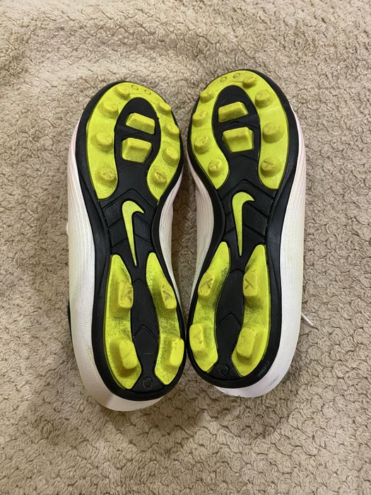 Оригінальні Бутси Nike! 38 Розмір! В ідеальному стані!