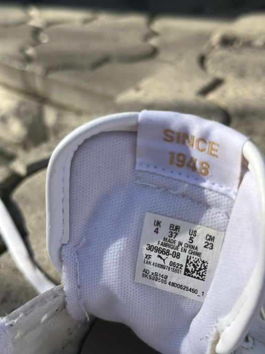 Кросівки Puma білі