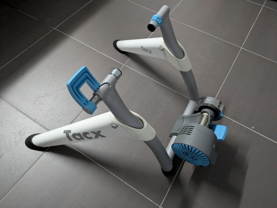 Tacx Flow Smart Trainer