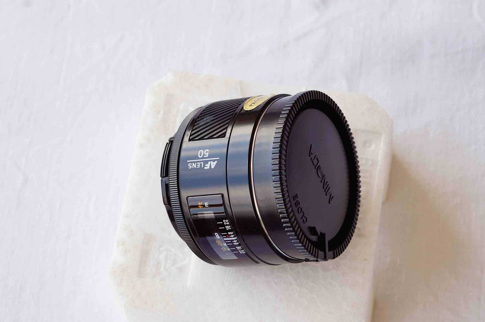 Minolta AF 50 /1.7 do Sony Alfa sprawna piękna