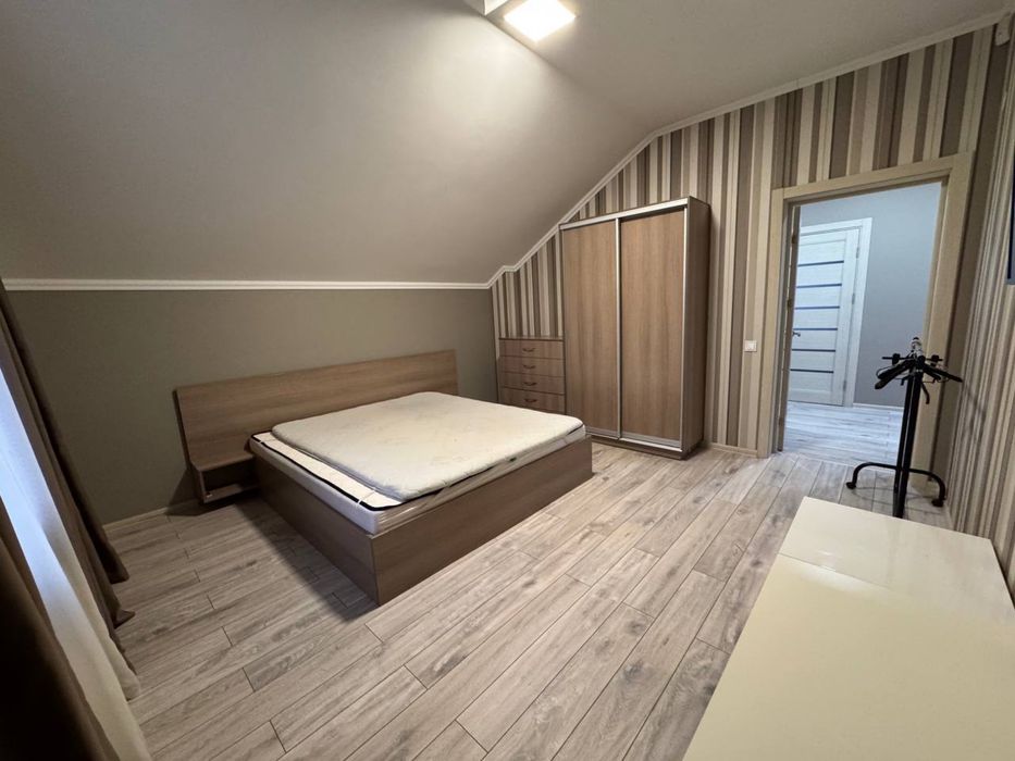Оренда будинку 165 м2
