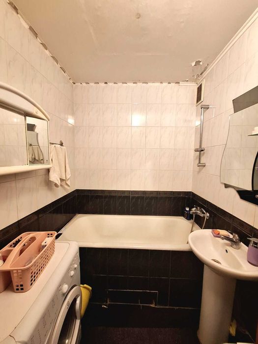 Продаж 2к. квартири М.Червоний хутір-10 хв.вул.Бориспільська 34.Без комісії