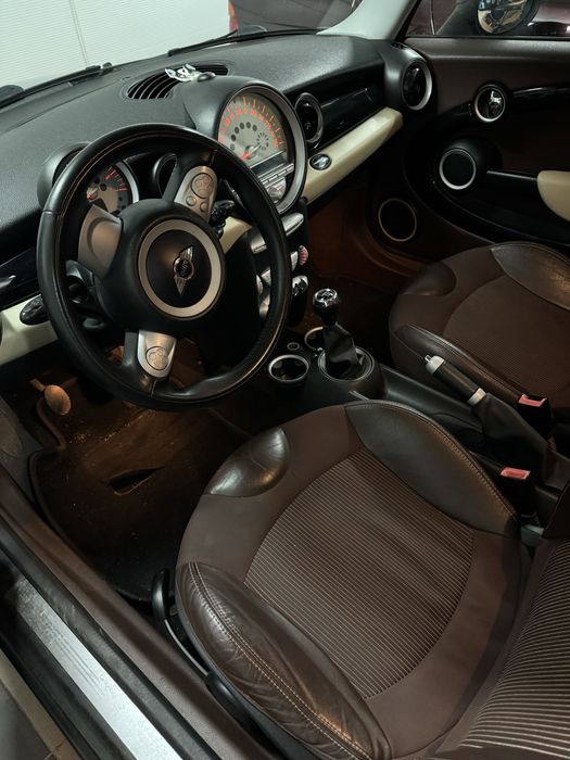 Mini Cooper Clubman 1.6 D bez wkładu prywatny od kobiety 2 kompl opon