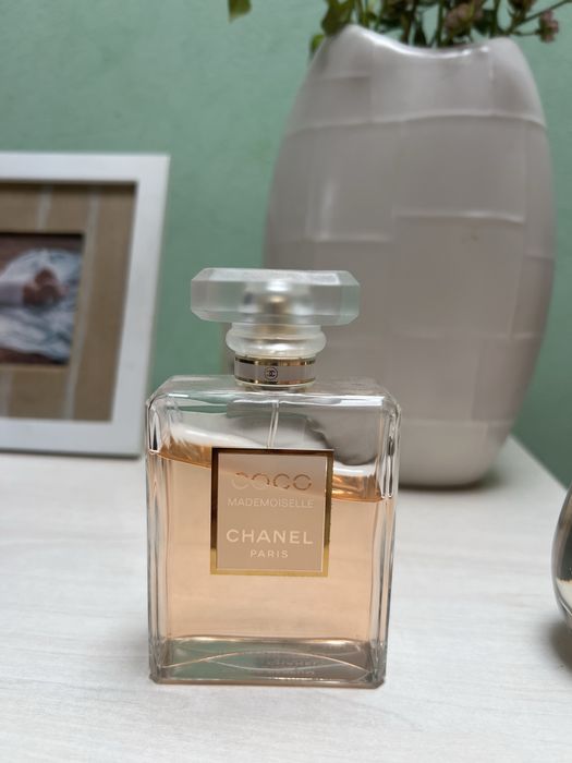 Coco Mademoiselle Chanel Paris