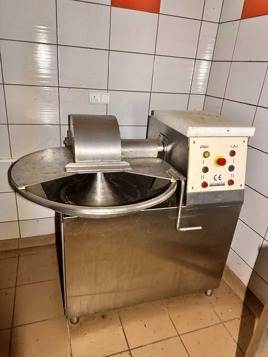 Sprzedam kuter masarski