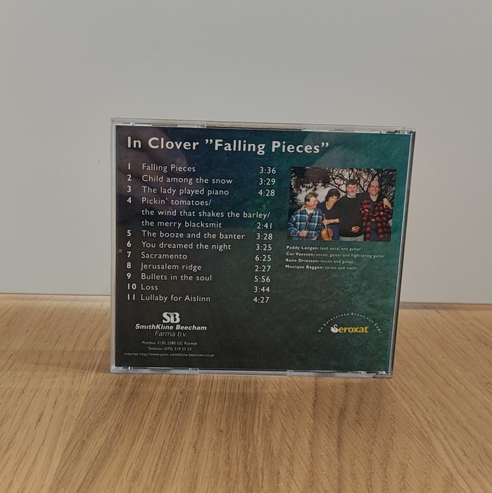 In Clover Falling Pieces