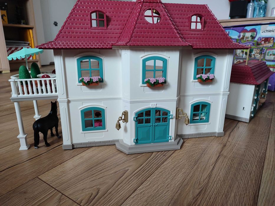 Schleich Horse Club Duże centrum jeździeckie 42416