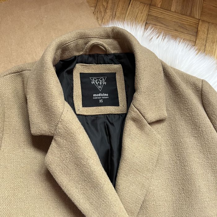 Płaszcz camel beżowy brązowy na jesień przejściowy długi xs 34