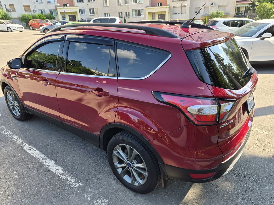 Продам Ford Escape-Kuga