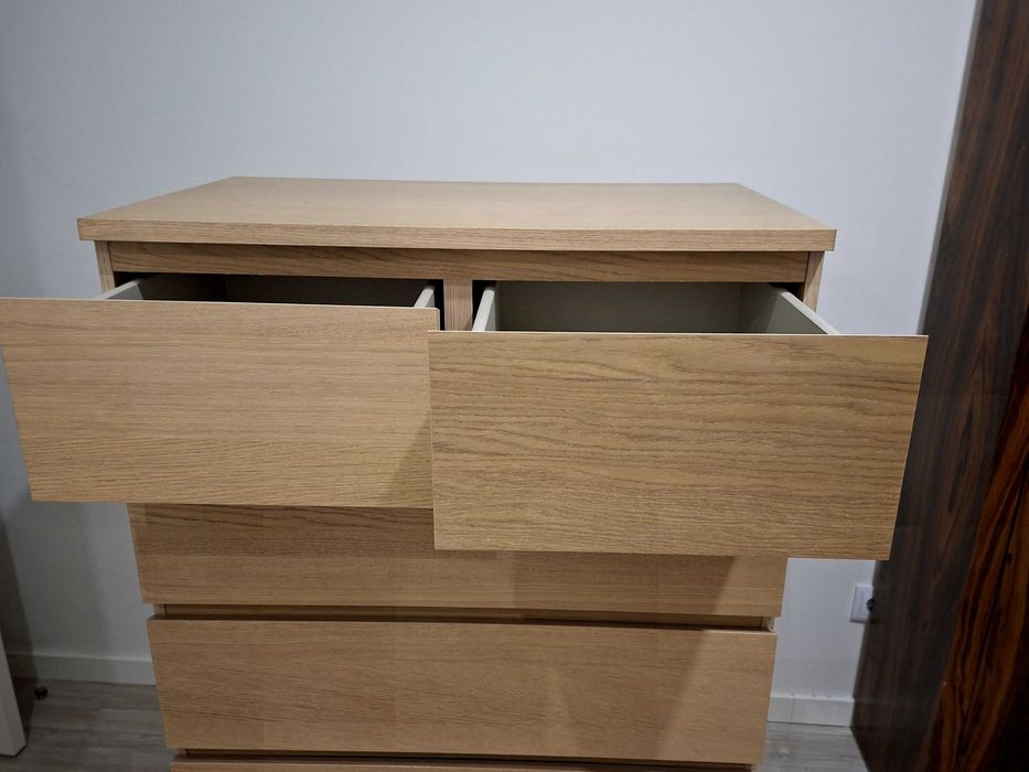 Móvel de arrumação impecável