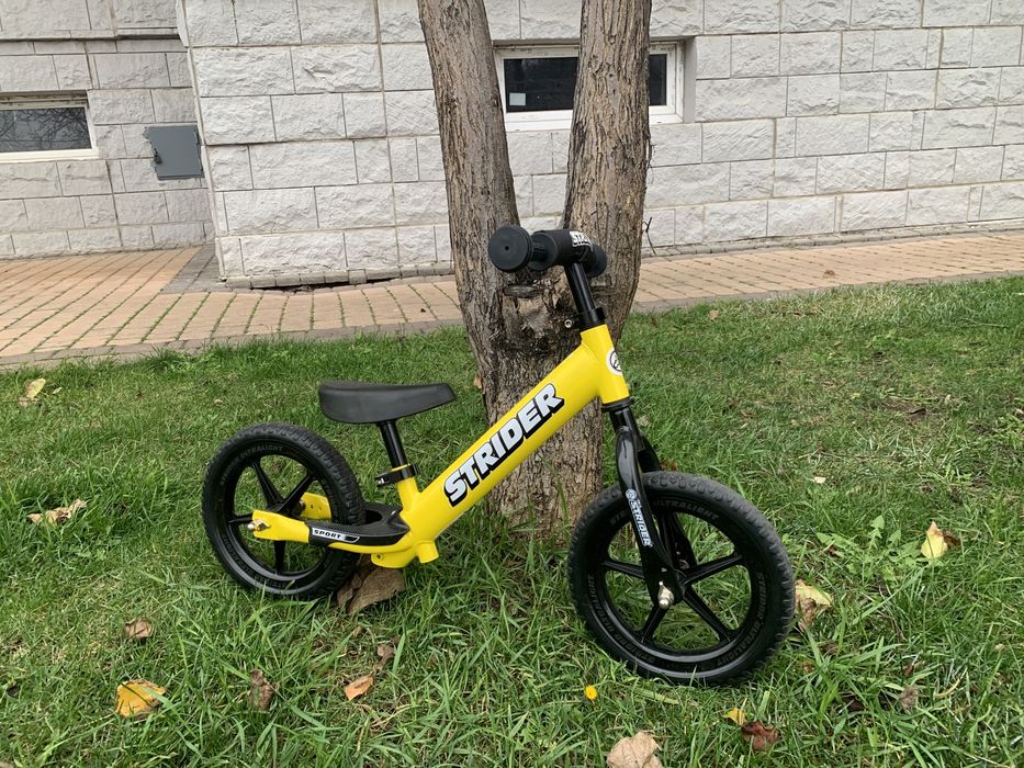 Strider 12 Sport (Вєлобєг, беговєл, біговел)