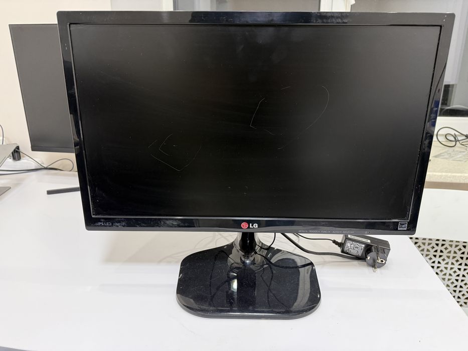 Продам монітор Lg 22MP55A-P