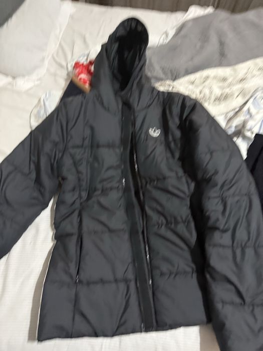 Casaco adidas mulher tamanho S como novo