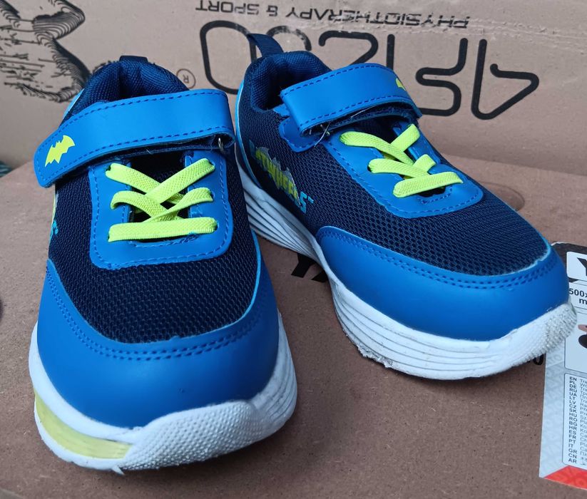 Sneakersy LED Batwheels r.29