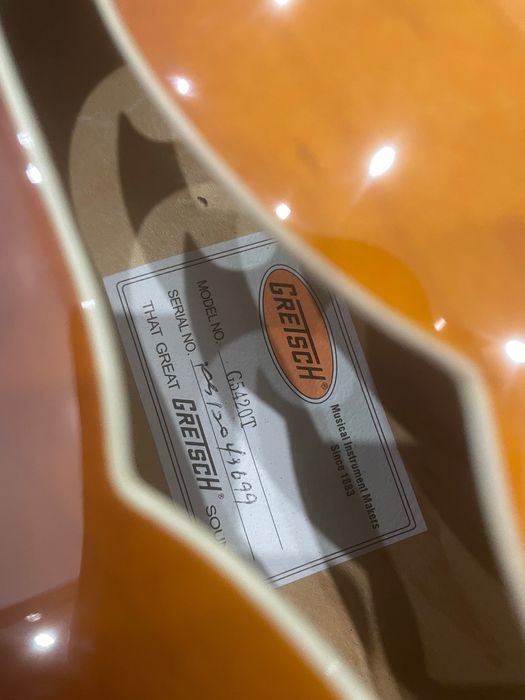 Guitarra Semi-Acústica GRETSCH G5420T