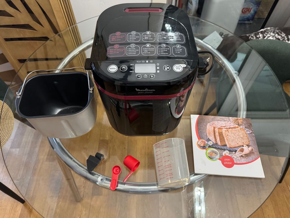 Máquina de Pão Moulinex Pain Plaisir – Bom Estado