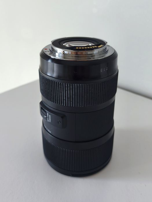 Lente Sigma 18-35mm f/1.8 para Canon EF-S