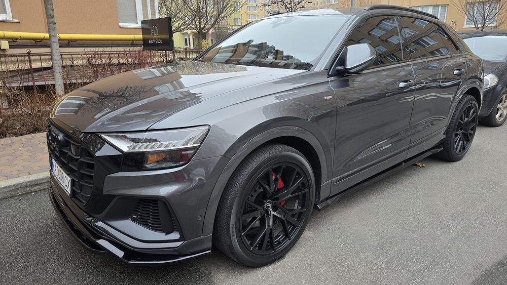 AUDI Q8 Prestige 2019