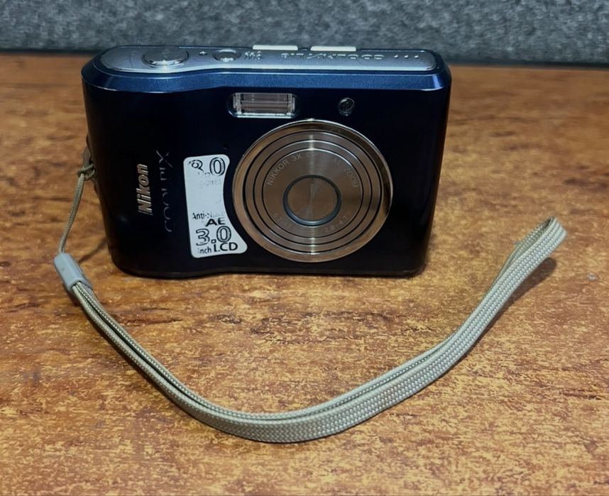 Фотоапарат NIKON Coolpix L18