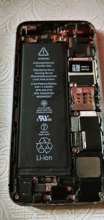 телефон IPhone 5s