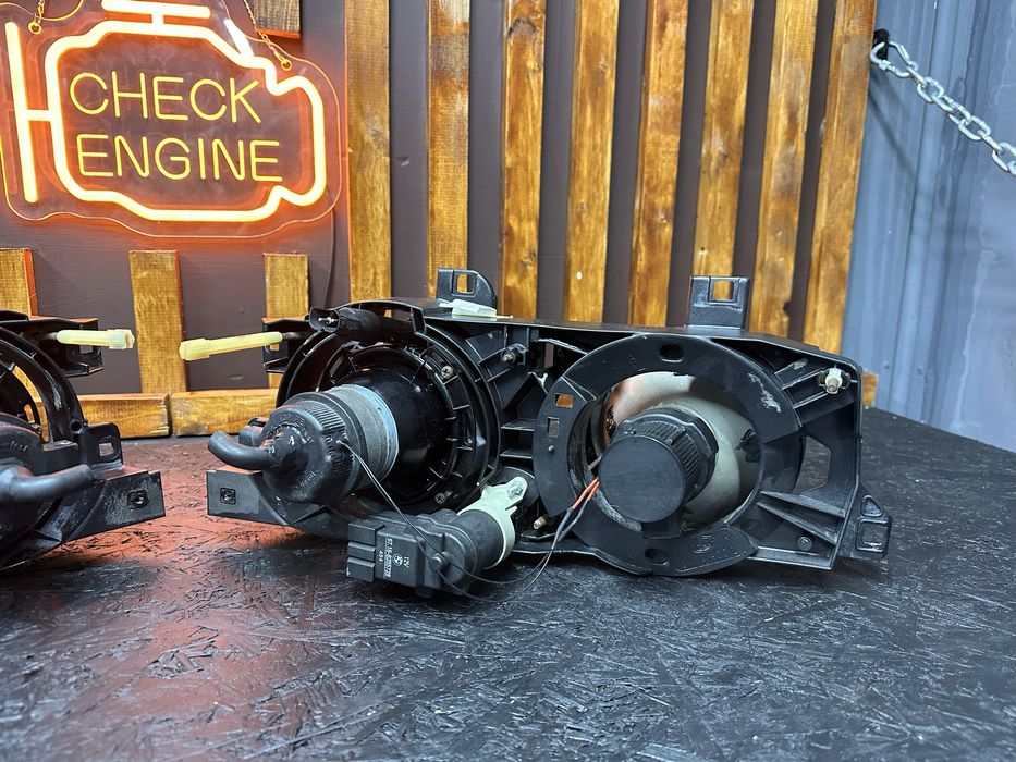 Фари БМВ Е34. Е32. Hella. Bi-led