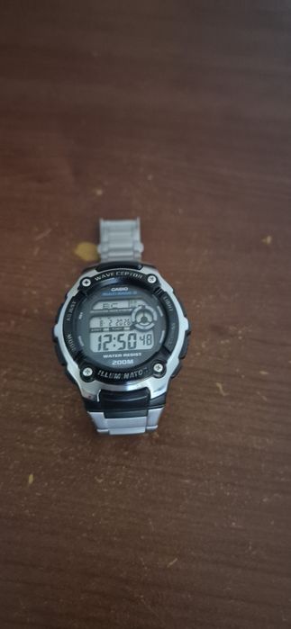 Продам годинник casio