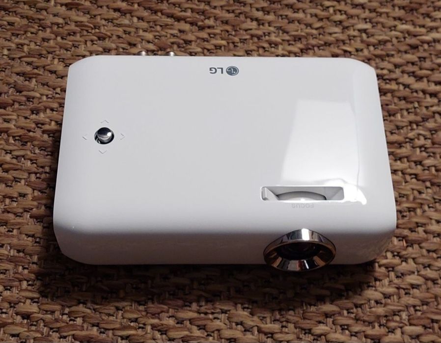 Projetor portátil LG ph550cb