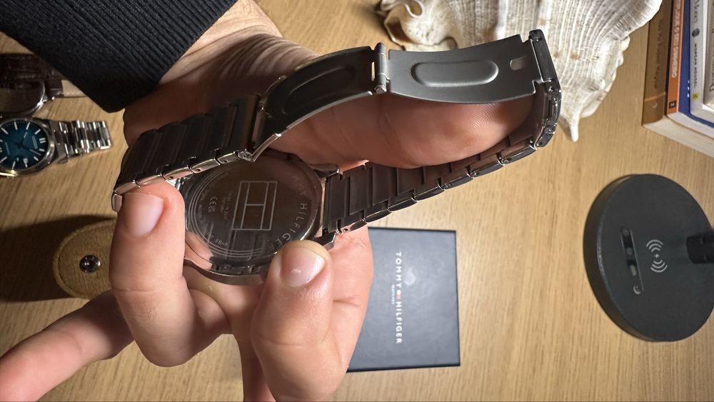 Relógio Tommy Hilfiger Mason 42mm  Homem – Prateado com Mostrador Azul