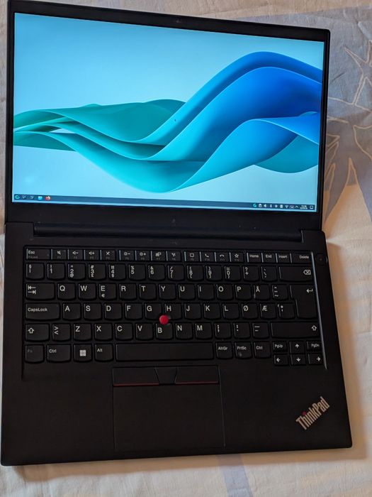 Portátil Lenovo Thinkpad E14 gen3 5300U 16GB