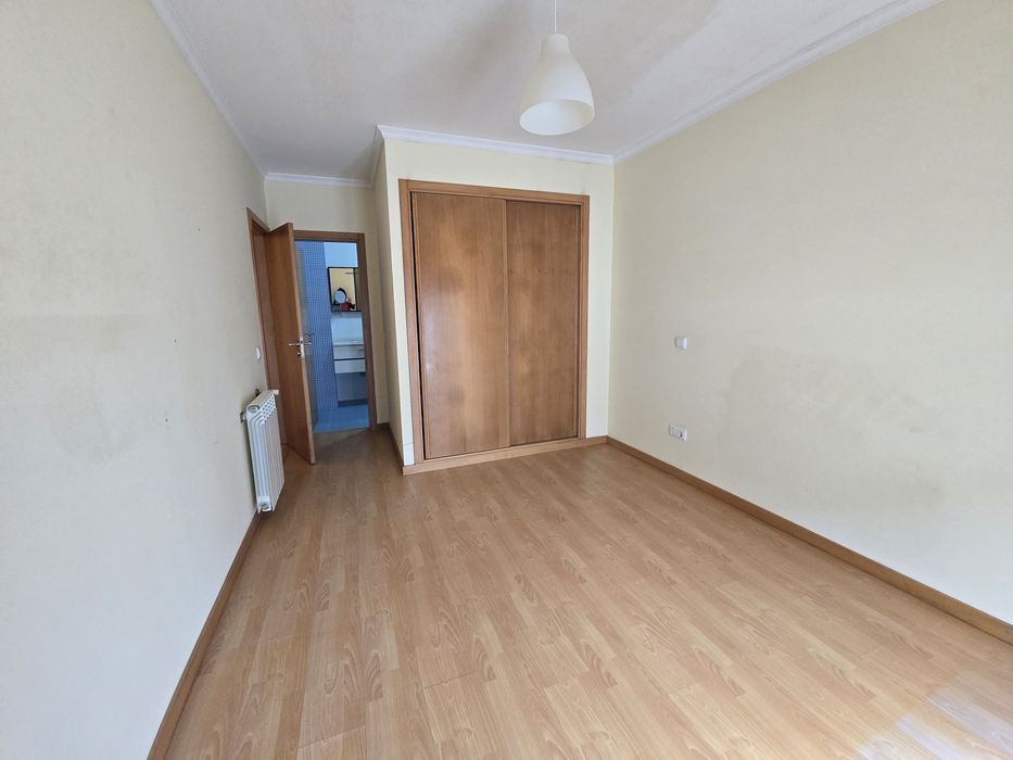 Vendo apartamento T2 na Barra