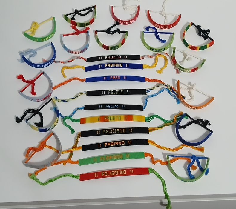 Pulseiras com nomes personalizadas - mais de 500 pulseiras