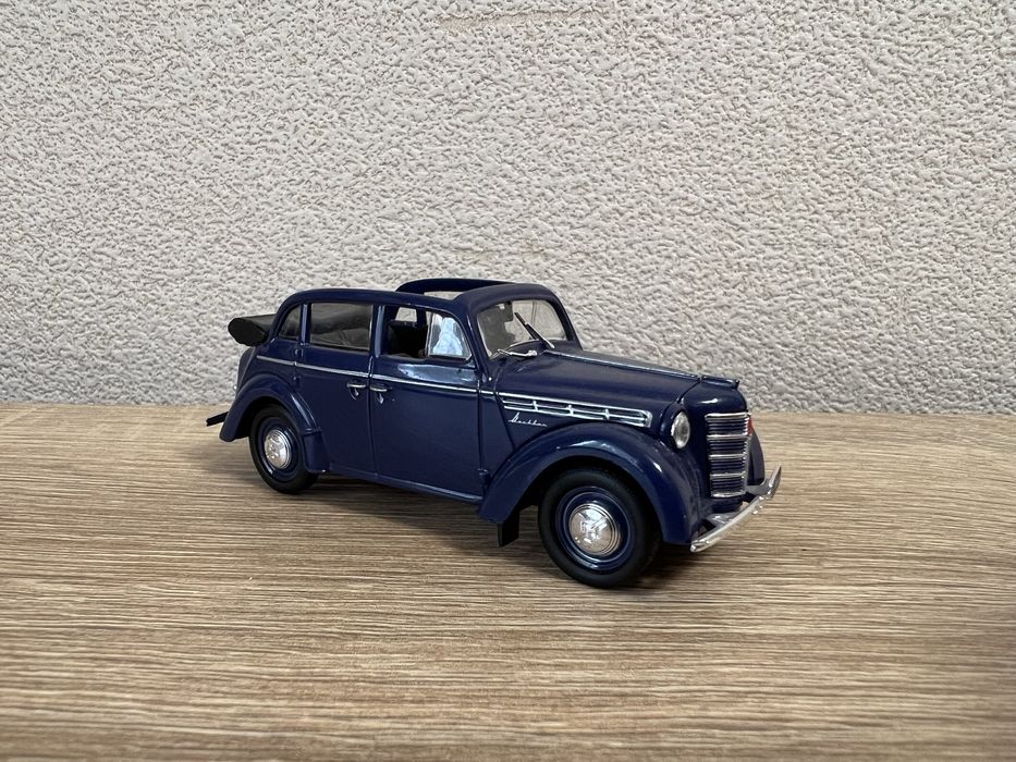 Автолегенды СССР / Москвич 400-420А
