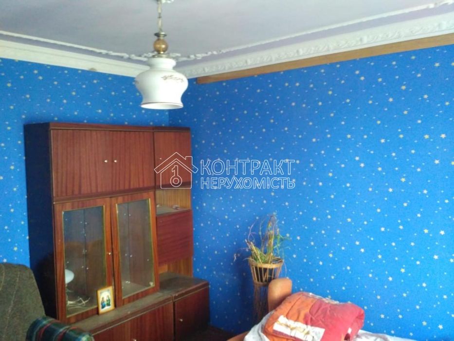 Продам 4к квартиру на Одеській