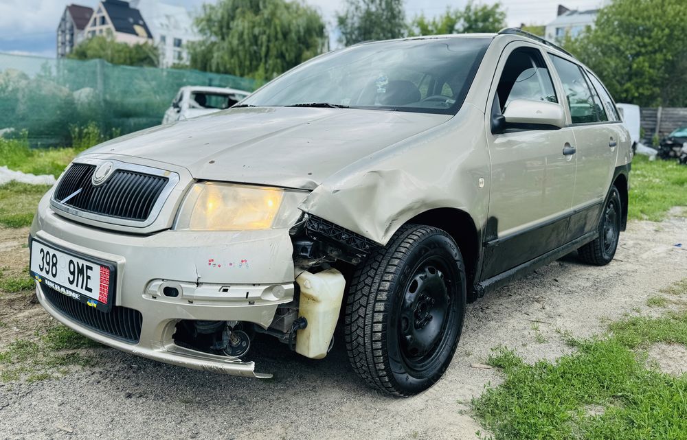 Продам Skoda Fabia 1.4 Бензин НЕРОЗМИТНЕНА на повному ходу!