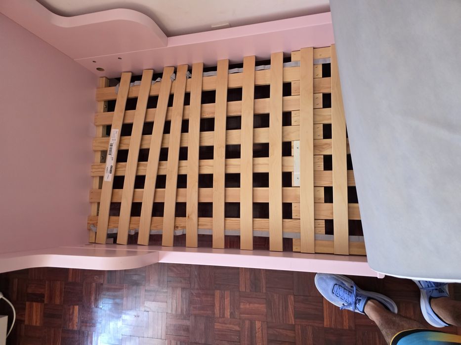 Cama Extensível Infantil IKEA BUSUNGE (Rosa) + Colchão Incluído