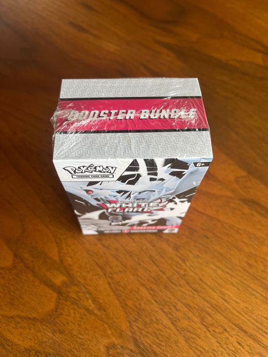 Pokémon “White Flare” Booster Bundle