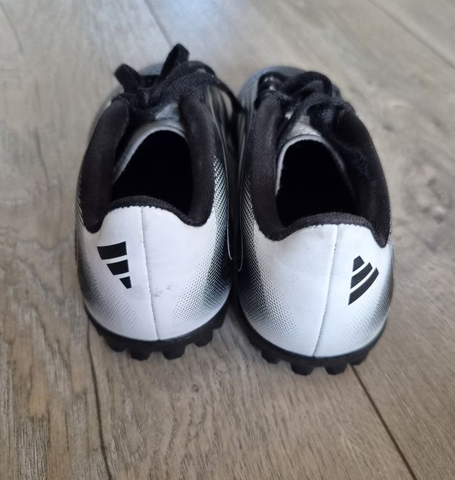 Adidas buty piłkarskie turf