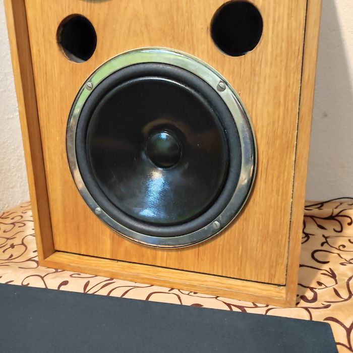 UNITRA , Tonsil , Pyramid ,Altus, Kolumny