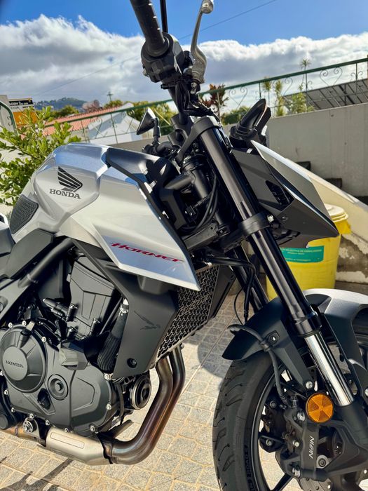 Honda CB750 Hornet 2025 35kW