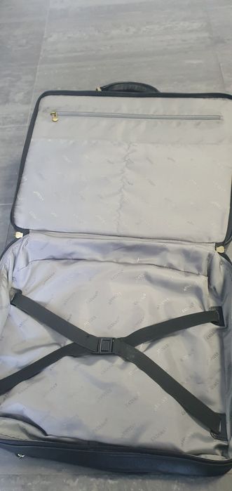 Mala de viagem em pele