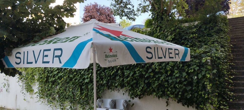 Chapeu sol novo para esplanada