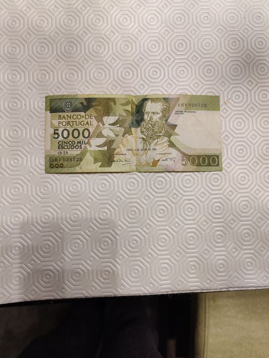 Nota 5000 escudos